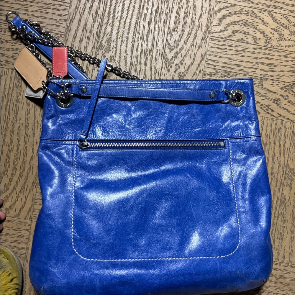 Coach Blue Leather Shoulder Bag with Chain Strap